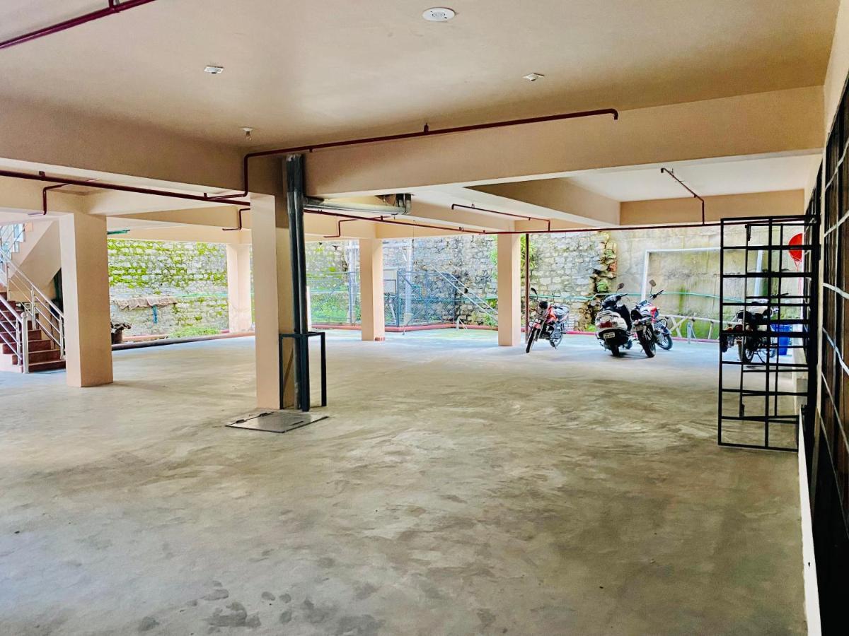 Hotel Winterline - Five Star Luxury Hotel Near Mall Road Manali Eksteriør billede
