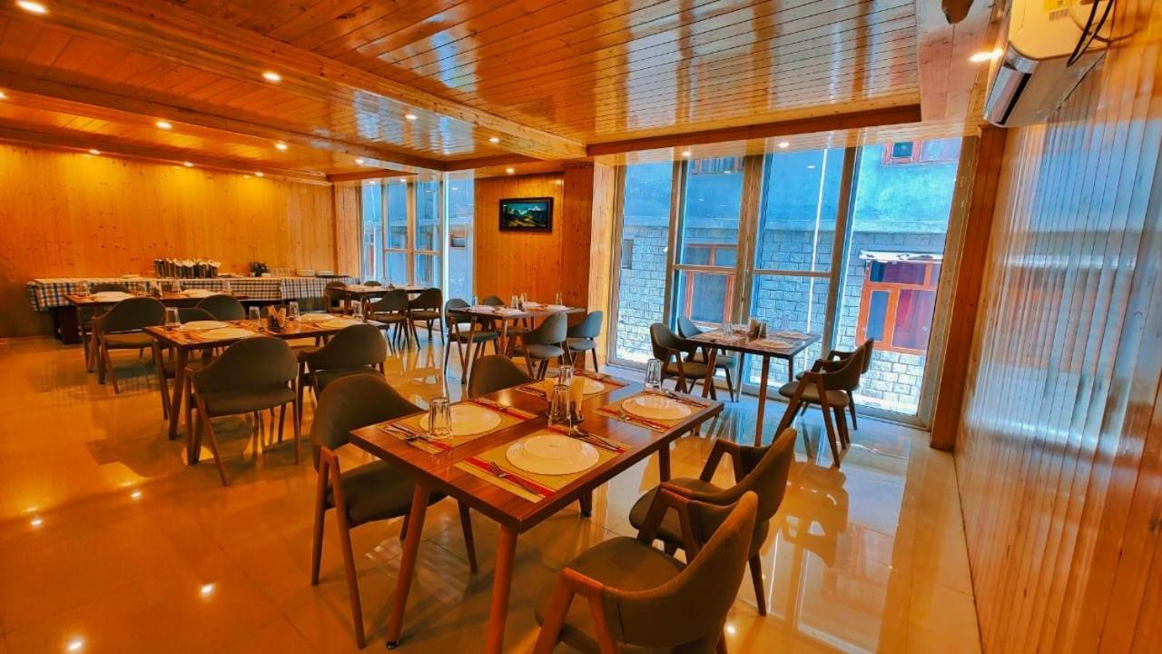 Hotel Winterline - Five Star Luxury Hotel Near Mall Road Manali Eksteriør billede