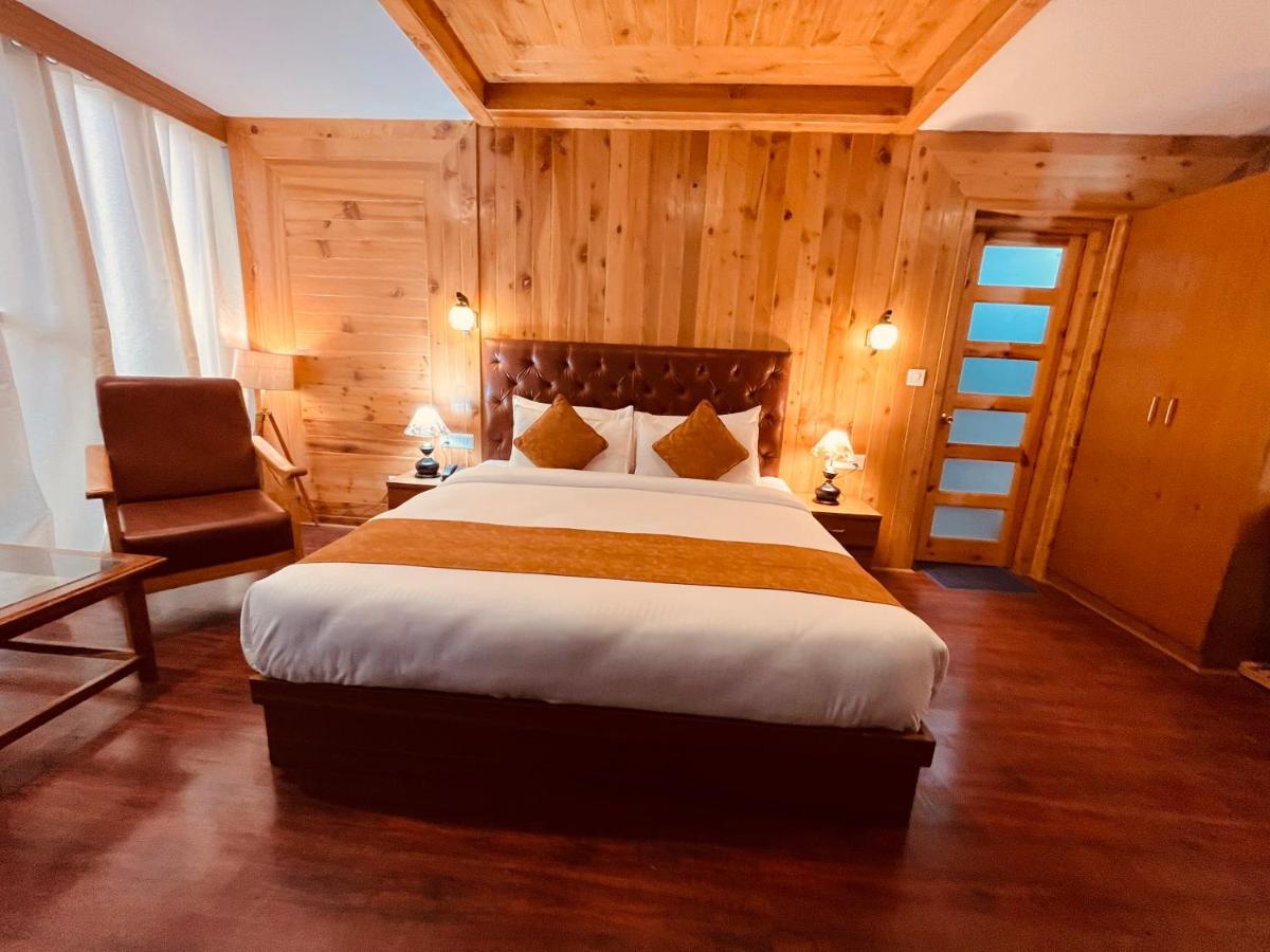 Hotel Winterline - Five Star Luxury Hotel Near Mall Road Manali Eksteriør billede