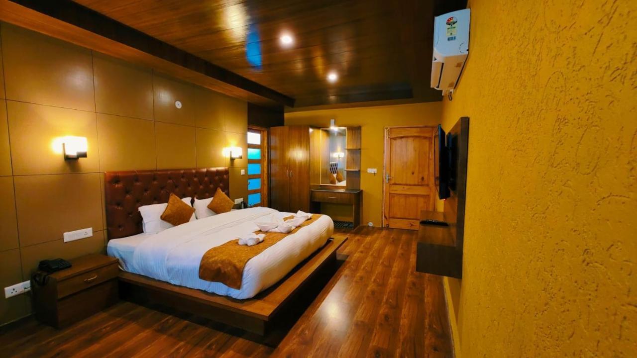 Hotel Winterline - Five Star Luxury Hotel Near Mall Road Manali Eksteriør billede