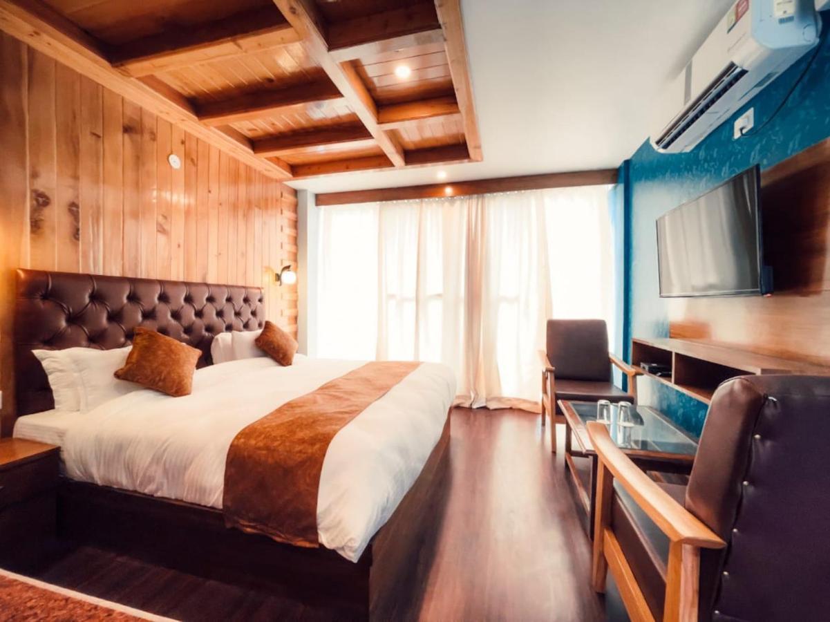 Hotel Winterline - Five Star Luxury Hotel Near Mall Road Manali Eksteriør billede